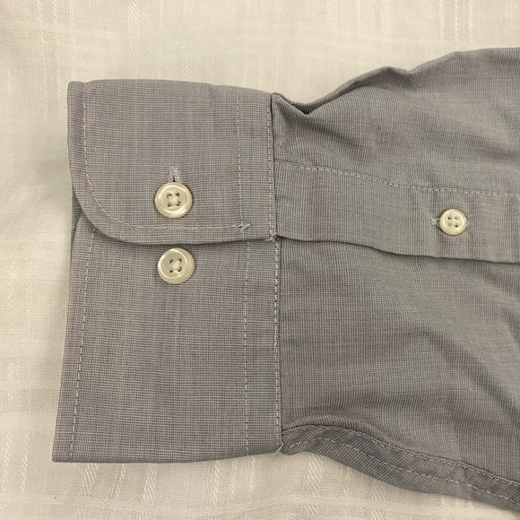 Men’s Button Up Grey Shirt, Size 15.5 (33/34) - Picture 5 of 6
